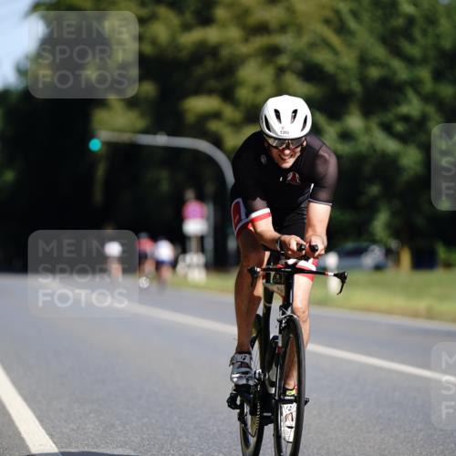 07.09.2025 - 19. Norderstedt Triathlon Michael Burmester http://msf.ph/oto/8847035 07.09.2025 11:24:58 Radfahren 1153, 1355 meine-sportfotos.de