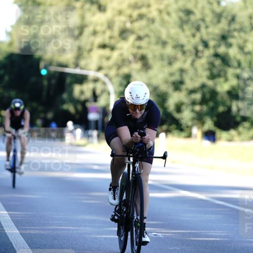 07.09.2025 - 19. Norderstedt Triathlon Michael Burmester http://msf.ph/oto/8847036 07.09.2025 16:13:35 Radfahren 1044, 1067, 1582 meine-sportfotos.de