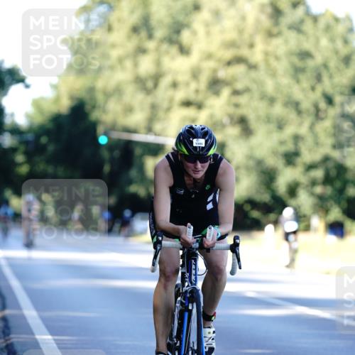 07.09.2025 - 19. Norderstedt Triathlon Michael Burmester http://msf.ph/oto/8847047 07.09.2025 16:13:38 Radfahren 1044, 1067 meine-sportfotos.de