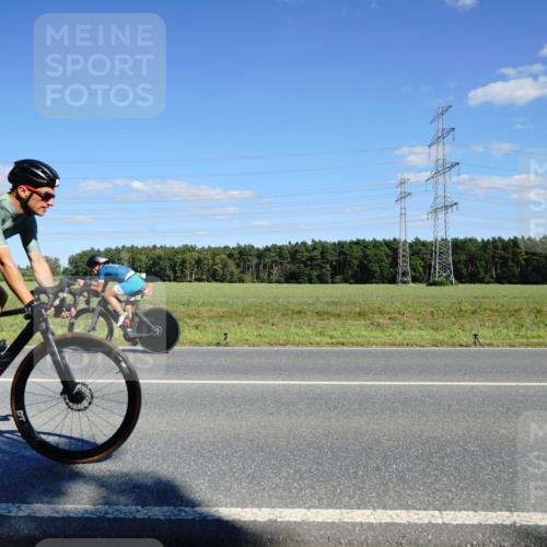 07.09.2025 - 19. Norderstedt Triathlon Michael Burmester http://msf.ph/oto/8847063 07.09.2025 15:20:34 Radfahren 945, 1506 meine-sportfotos.de