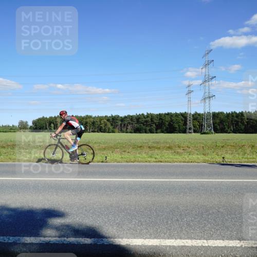 07.09.2025 - 19. Norderstedt Triathlon Michael Burmester http://msf.ph/oto/8847099 07.09.2025 15:21:02 Radfahren 416, 903, 936, 1427 meine-sportfotos.de