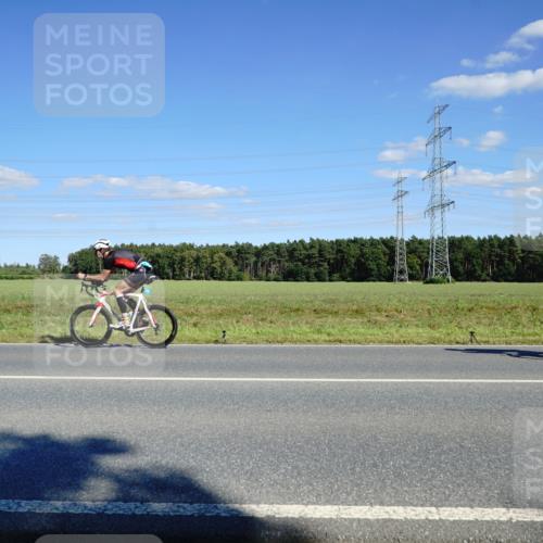 07.09.2025 - 19. Norderstedt Triathlon Michael Burmester http://msf.ph/oto/8847145 07.09.2025 15:21:31 Radfahren 463, 469 meine-sportfotos.de