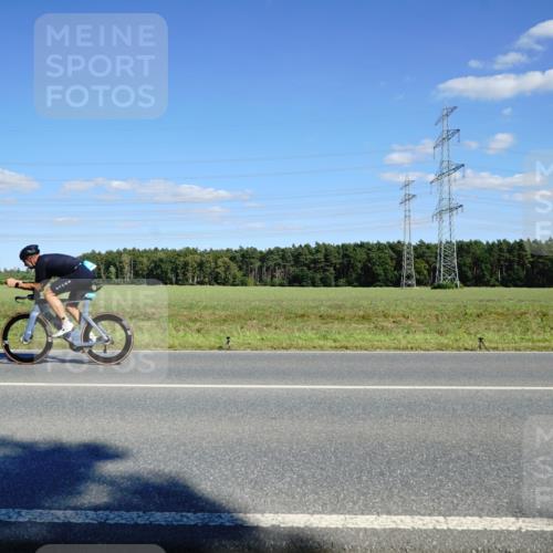 07.09.2025 - 19. Norderstedt Triathlon Michael Burmester http://msf.ph/oto/8847148 07.09.2025 15:21:32 Radfahren 463, 469 meine-sportfotos.de
