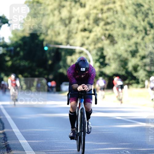 07.09.2025 - 19. Norderstedt Triathlon Michael Burmester http://msf.ph/oto/8847151 07.09.2025 16:14:13 Radfahren 1100, 1612 meine-sportfotos.de