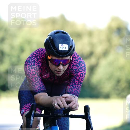 07.09.2025 - 19. Norderstedt Triathlon Michael Burmester http://msf.ph/oto/8847154 07.09.2025 16:14:14 Radfahren 1612 meine-sportfotos.de