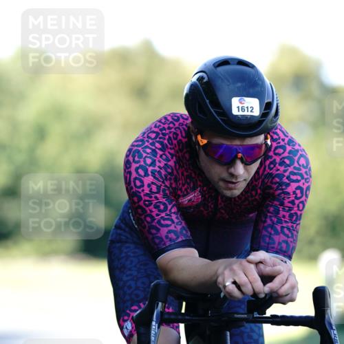 07.09.2025 - 19. Norderstedt Triathlon Michael Burmester http://msf.ph/oto/8847158 07.09.2025 16:14:14 Radfahren 1612 meine-sportfotos.de