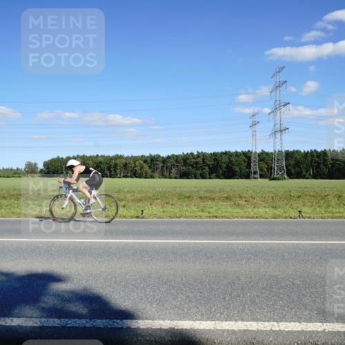 07.09.2025 - 19. Norderstedt Triathlon Michael Burmester http://msf.ph/oto/8847169 07.09.2025 15:21:49 Radfahren 1527 meine-sportfotos.de