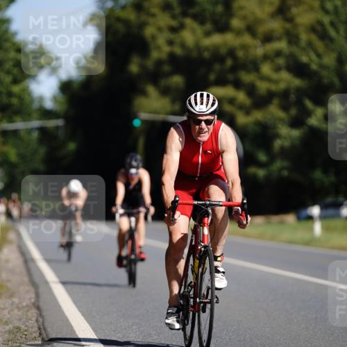 07.09.2025 - 19. Norderstedt Triathlon Michael Burmester http://msf.ph/oto/8847175 07.09.2025 11:26:09 Radfahren 203, 1185 meine-sportfotos.de