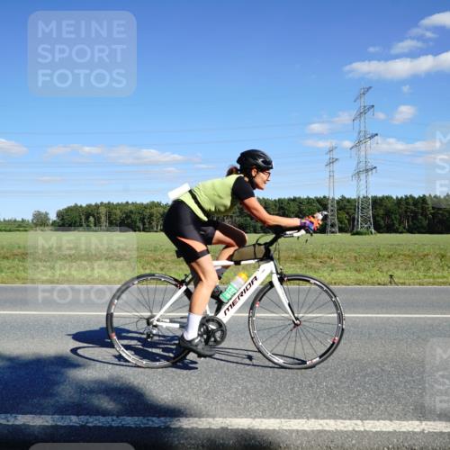 07.09.2025 - 19. Norderstedt Triathlon Michael Burmester http://msf.ph/oto/8847176 07.09.2025 15:21:52 Radfahren 933, 1479, 1527 meine-sportfotos.de