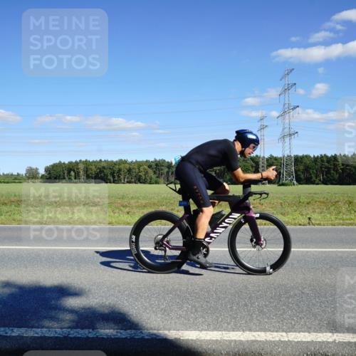 07.09.2025 - 19. Norderstedt Triathlon Michael Burmester http://msf.ph/oto/8847178 07.09.2025 15:21:53 Radfahren 933, 1479, 1527 meine-sportfotos.de
