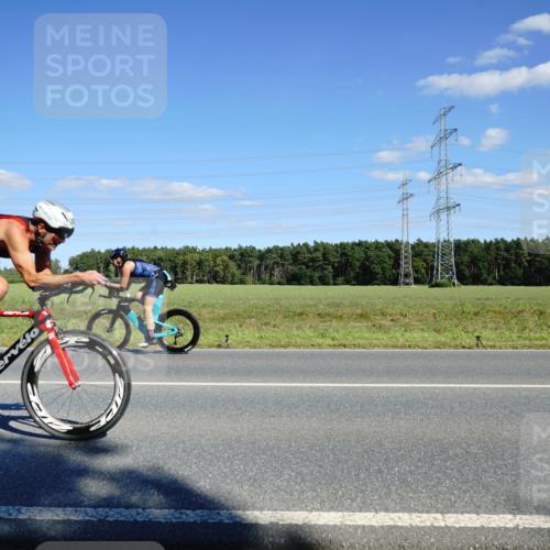 07.09.2025 - 19. Norderstedt Triathlon Michael Burmester http://msf.ph/oto/8847181 07.09.2025 15:21:56 Radfahren 415, 933, 1410, 1417, 1479 meine-sportfotos.de