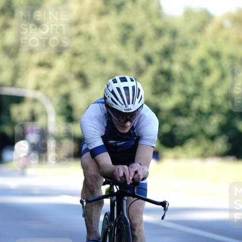 07.09.2025 - 19. Norderstedt Triathlon Michael Burmester http://msf.ph/oto/8847187 07.09.2025 16:14:27 Radfahren 380, 415, 1584 meine-sportfotos.de