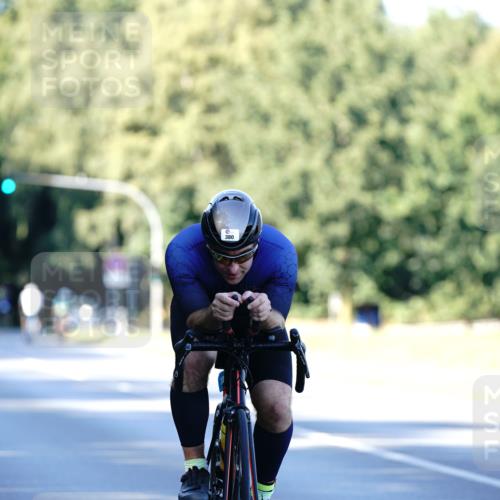07.09.2025 - 19. Norderstedt Triathlon Michael Burmester http://msf.ph/oto/8847195 07.09.2025 16:14:29 Radfahren 380, 415, 1584 meine-sportfotos.de