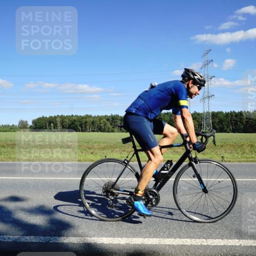 07.09.2025 - 19. Norderstedt Triathlon Michael Burmester http://msf.ph/oto/8847196 07.09.2025 15:22:04 Radfahren 873, 883, 946, 949, 1404, 1439, 1480 meine-sportfotos.de