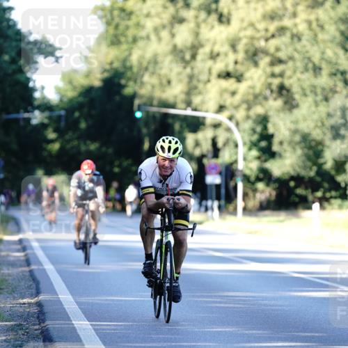 07.09.2025 - 19. Norderstedt Triathlon Michael Burmester http://msf.ph/oto/8847199 07.09.2025 16:14:32 Radfahren 380, 1586 meine-sportfotos.de