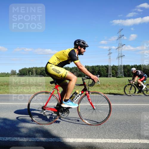 07.09.2025 - 19. Norderstedt Triathlon Michael Burmester http://msf.ph/oto/8847204 07.09.2025 15:22:09 Radfahren 935, 1404, 1439 meine-sportfotos.de