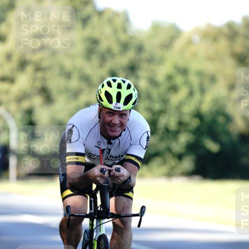 07.09.2025 - 19. Norderstedt Triathlon Michael Burmester http://msf.ph/oto/8847214 07.09.2025 16:14:34 Radfahren 409, 1586 meine-sportfotos.de