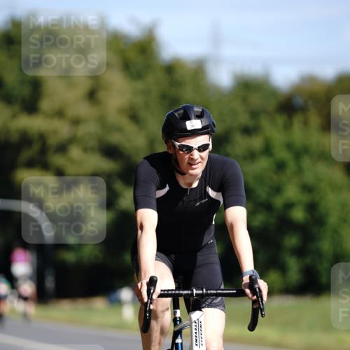 07.09.2025 - 19. Norderstedt Triathlon Michael Burmester http://msf.ph/oto/8847223 07.09.2025 11:26:29 Radfahren 306 meine-sportfotos.de