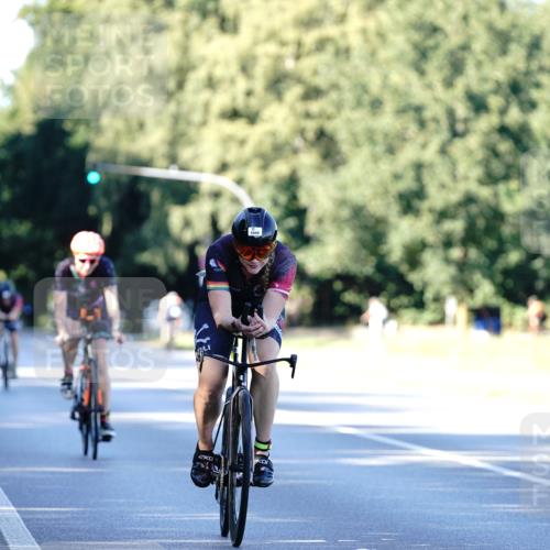 07.09.2025 - 19. Norderstedt Triathlon Michael Burmester http://msf.ph/oto/8847240 07.09.2025 16:14:40 Radfahren 1049, 1613 meine-sportfotos.de