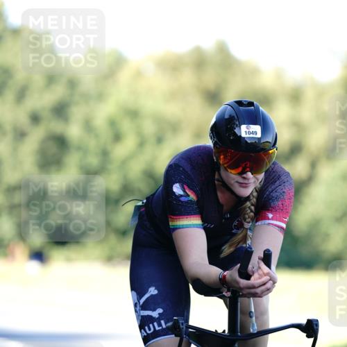 07.09.2025 - 19. Norderstedt Triathlon Michael Burmester http://msf.ph/oto/8847247 07.09.2025 16:14:41 Radfahren 1049, 1613 meine-sportfotos.de