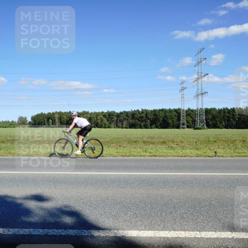 07.09.2025 - 19. Norderstedt Triathlon Michael Burmester http://msf.ph/oto/8847258 07.09.2025 15:22:48 Radfahren 1424 meine-sportfotos.de