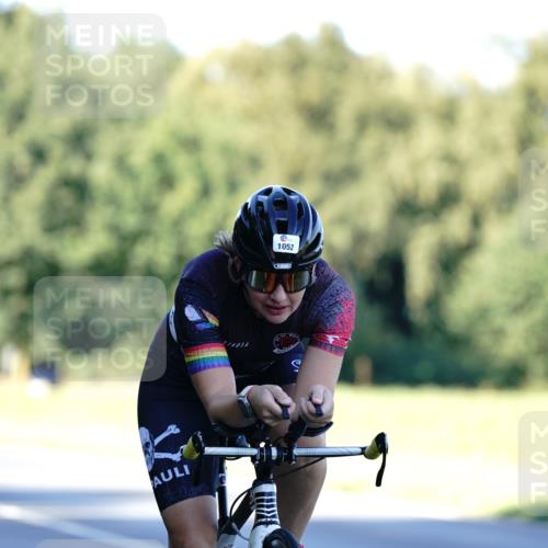 07.09.2025 - 19. Norderstedt Triathlon Michael Burmester http://msf.ph/oto/8847266 07.09.2025 16:14:45 Radfahren 1052, 1613 meine-sportfotos.de