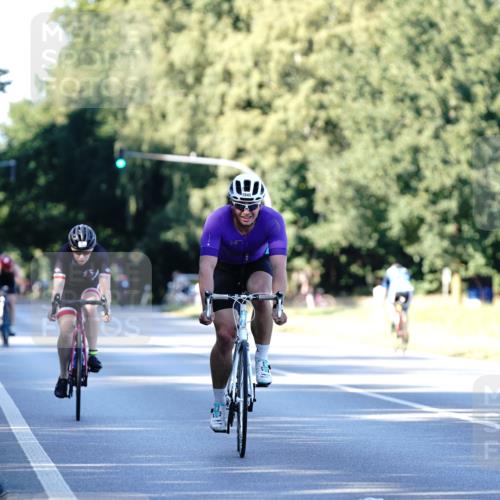 07.09.2025 - 19. Norderstedt Triathlon Michael Burmester http://msf.ph/oto/8847277 07.09.2025 16:14:48 Radfahren 1052, 1097, 1545 meine-sportfotos.de