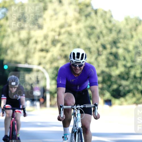 07.09.2025 - 19. Norderstedt Triathlon Michael Burmester http://msf.ph/oto/8847288 07.09.2025 16:14:49 Radfahren 1097, 1545 meine-sportfotos.de