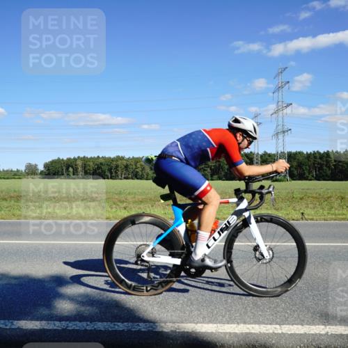 07.09.2025 - 19. Norderstedt Triathlon Michael Burmester http://msf.ph/oto/8847289 07.09.2025 15:23:05 Radfahren 1496 meine-sportfotos.de