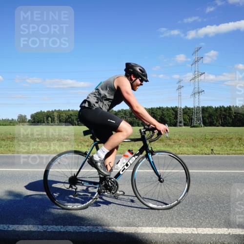 07.09.2025 - 19. Norderstedt Triathlon Michael Burmester http://msf.ph/oto/8847297 07.09.2025 15:23:17 Radfahren 1530, 1544 meine-sportfotos.de