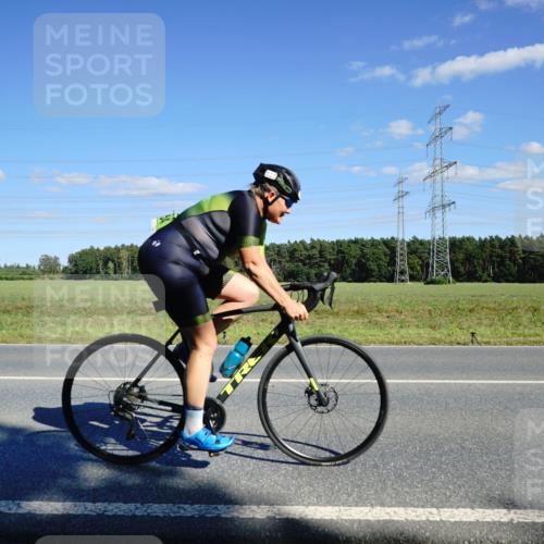 07.09.2025 - 19. Norderstedt Triathlon Michael Burmester http://msf.ph/oto/8847310 07.09.2025 15:23:24 Radfahren 454, 915, 930 meine-sportfotos.de