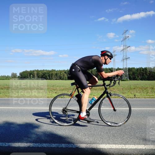 07.09.2025 - 19. Norderstedt Triathlon Michael Burmester http://msf.ph/oto/8847337 07.09.2025 15:23:57 Radfahren 950 meine-sportfotos.de