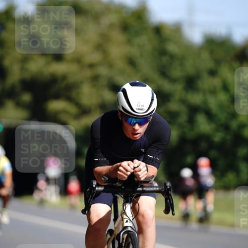 07.09.2025 - 19. Norderstedt Triathlon Michael Burmester http://msf.ph/oto/8847351 07.09.2025 11:27:19 Radfahren 760, 796, 1176, 1198 meine-sportfotos.de