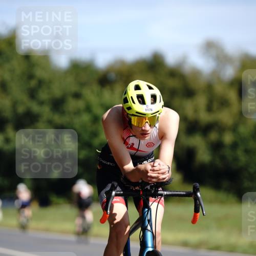 07.09.2025 - 19. Norderstedt Triathlon Michael Burmester http://msf.ph/oto/8847366 07.09.2025 11:27:22 Radfahren 760, 1176, 1198 meine-sportfotos.de