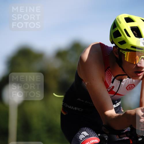 07.09.2025 - 19. Norderstedt Triathlon Michael Burmester http://msf.ph/oto/8847377 07.09.2025 11:27:23 Radfahren 300, 760, 1176 meine-sportfotos.de
