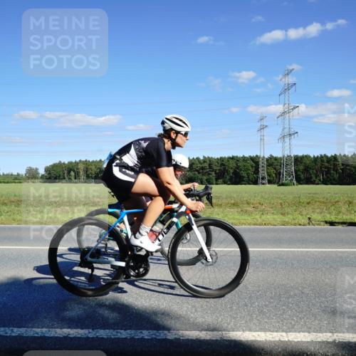 07.09.2025 - 19. Norderstedt Triathlon Michael Burmester http://msf.ph/oto/8847399 07.09.2025 15:24:41 Radfahren 887, 934, 1414 meine-sportfotos.de