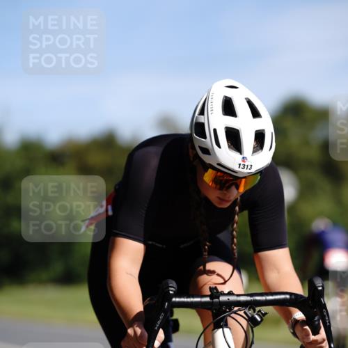 07.09.2025 - 19. Norderstedt Triathlon Michael Burmester http://msf.ph/oto/8847400 07.09.2025 11:27:28 Radfahren 300, 1313 meine-sportfotos.de