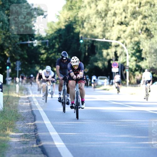 07.09.2025 - 19. Norderstedt Triathlon Michael Burmester http://msf.ph/oto/8847402 07.09.2025 16:15:33 Radfahren 1074, 1620 meine-sportfotos.de
