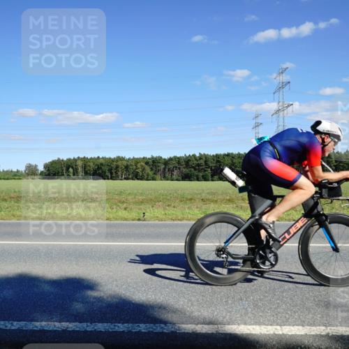 07.09.2025 - 19. Norderstedt Triathlon Michael Burmester http://msf.ph/oto/8847408 07.09.2025 15:24:44 Radfahren 887, 939, 1414, 1539 meine-sportfotos.de