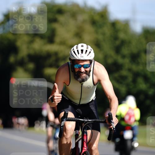 07.09.2025 - 19. Norderstedt Triathlon Michael Burmester http://msf.ph/oto/8847414 07.09.2025 11:27:34 Radfahren 154, 196 meine-sportfotos.de