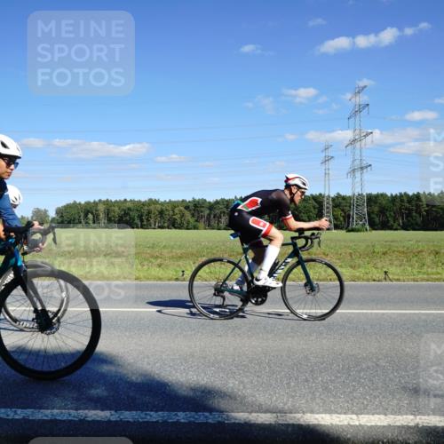 07.09.2025 - 19. Norderstedt Triathlon Michael Burmester http://msf.ph/oto/8847418 07.09.2025 15:24:48 Radfahren 408, 414, 460, 939, 940, 954, 1539 meine-sportfotos.de