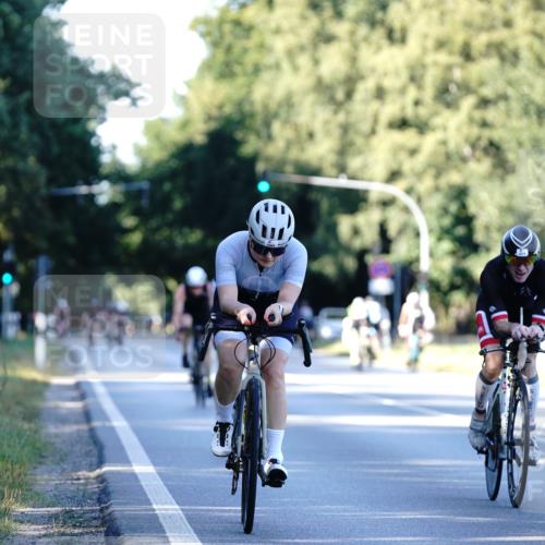 07.09.2025 - 19. Norderstedt Triathlon Michael Burmester http://msf.ph/oto/8847419 07.09.2025 16:15:37 Radfahren 1069, 1074, 1087, 1442, 1577 meine-sportfotos.de