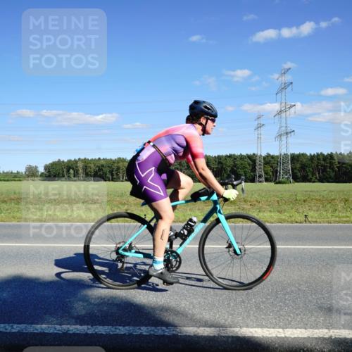 07.09.2025 - 19. Norderstedt Triathlon Michael Burmester http://msf.ph/oto/8847422 07.09.2025 15:24:50 Radfahren 408, 414, 460, 939, 940, 954 meine-sportfotos.de