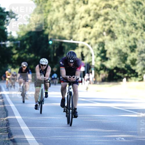 07.09.2025 - 19. Norderstedt Triathlon Michael Burmester http://msf.ph/oto/8847465 07.09.2025 16:15:51 Radfahren 1409, 1427, 1549 meine-sportfotos.de