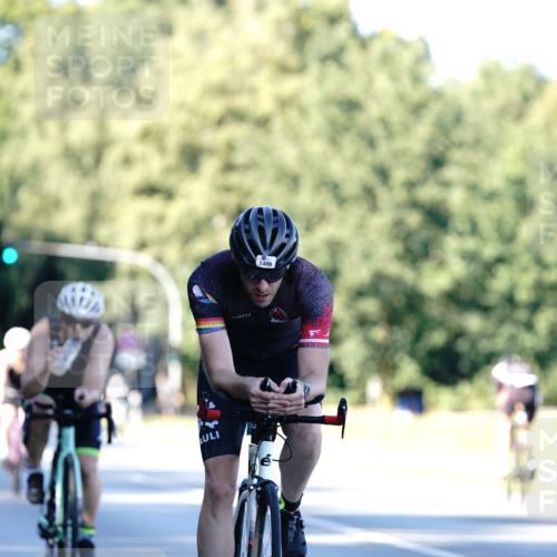 07.09.2025 - 19. Norderstedt Triathlon Michael Burmester http://msf.ph/oto/8847473 07.09.2025 16:15:52 Radfahren 1409, 1427, 1549 meine-sportfotos.de