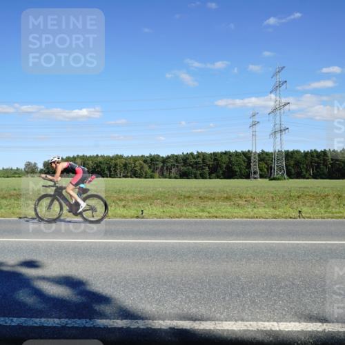 07.09.2025 - 19. Norderstedt Triathlon Michael Burmester http://msf.ph/oto/8847505 07.09.2025 15:26:06 Radfahren 1476 meine-sportfotos.de