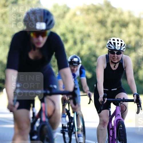 07.09.2025 - 19. Norderstedt Triathlon Michael Burmester http://msf.ph/oto/8847512 07.09.2025 16:15:55 Radfahren 941, 1088, 1409, 1427, 1564 meine-sportfotos.de