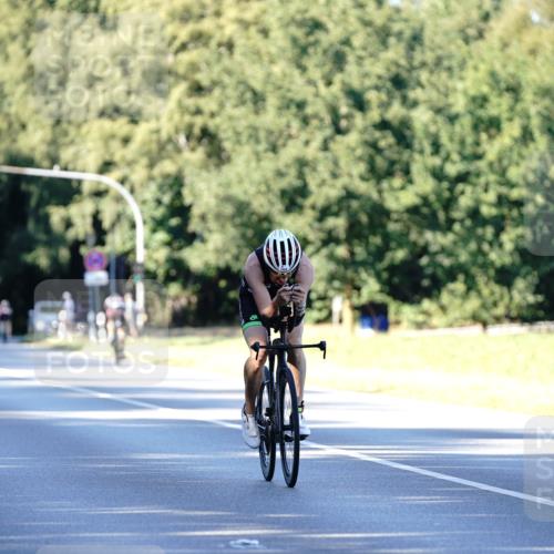 07.09.2025 - 19. Norderstedt Triathlon Michael Burmester http://msf.ph/oto/8847516 07.09.2025 16:15:57 Radfahren 870, 941, 1088, 1435, 1550, 1553, 1564 meine-sportfotos.de