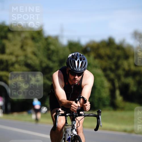 07.09.2025 - 19. Norderstedt Triathlon Michael Burmester http://msf.ph/oto/8847527 07.09.2025 11:28:13 Radfahren 204, 746 meine-sportfotos.de
