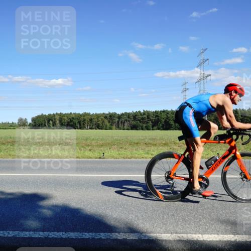 07.09.2025 - 19. Norderstedt Triathlon Michael Burmester http://msf.ph/oto/8847531 07.09.2025 15:26:16 Radfahren 918, 1454, 1529 meine-sportfotos.de